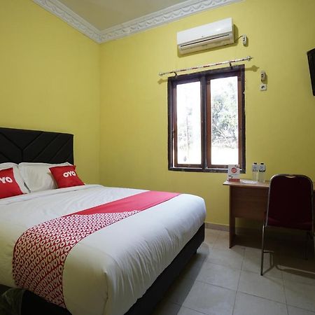 Oyo 2486 Bahana Guest House Manado Eksteriør billede