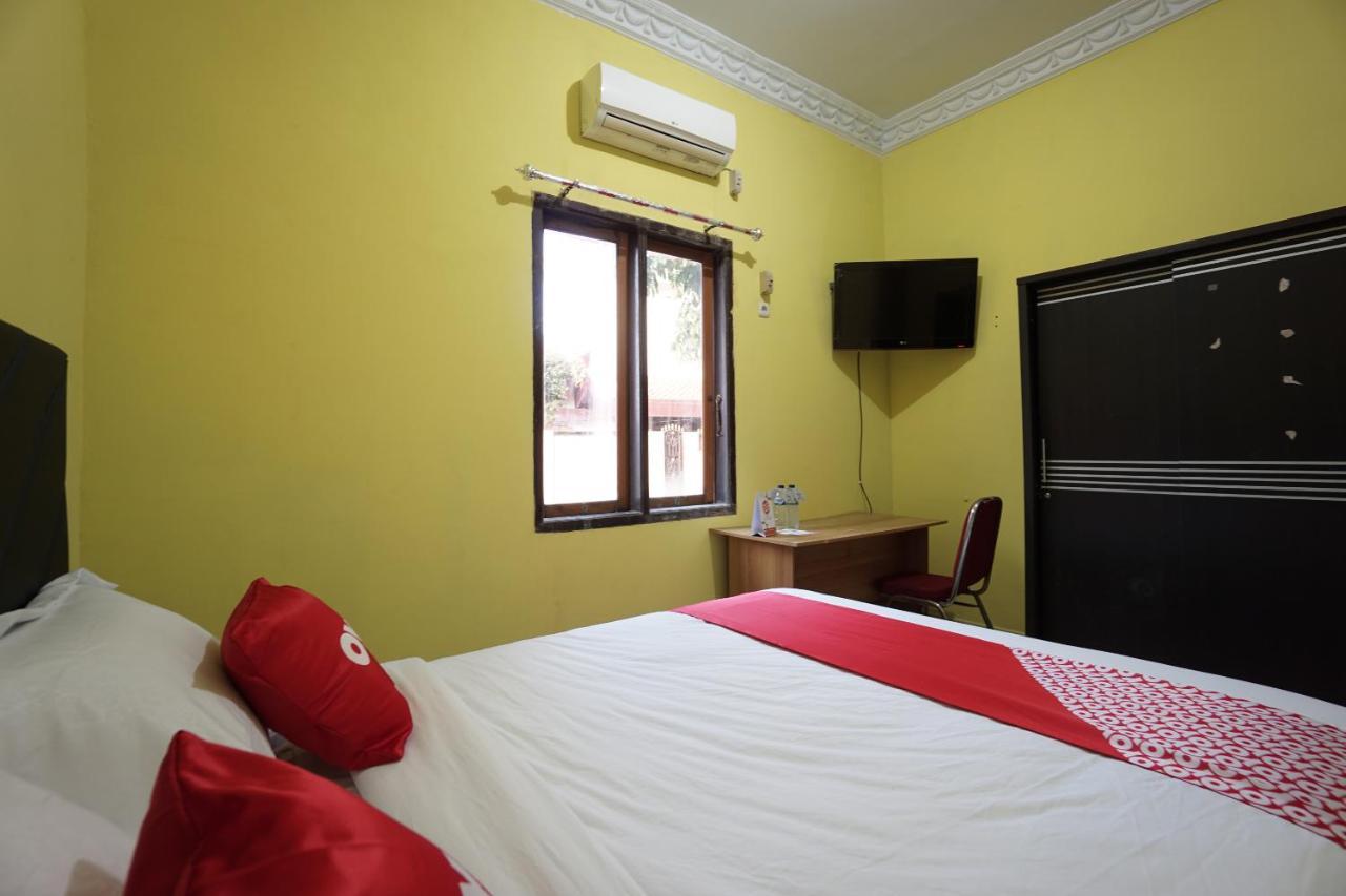 Oyo 2486 Bahana Guest House Manado Eksteriør billede