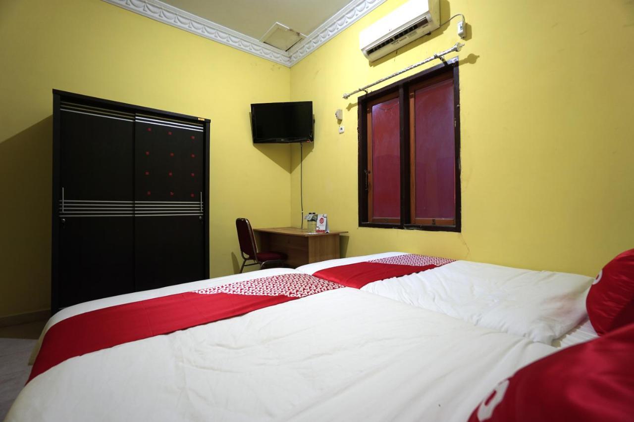 Oyo 2486 Bahana Guest House Manado Eksteriør billede