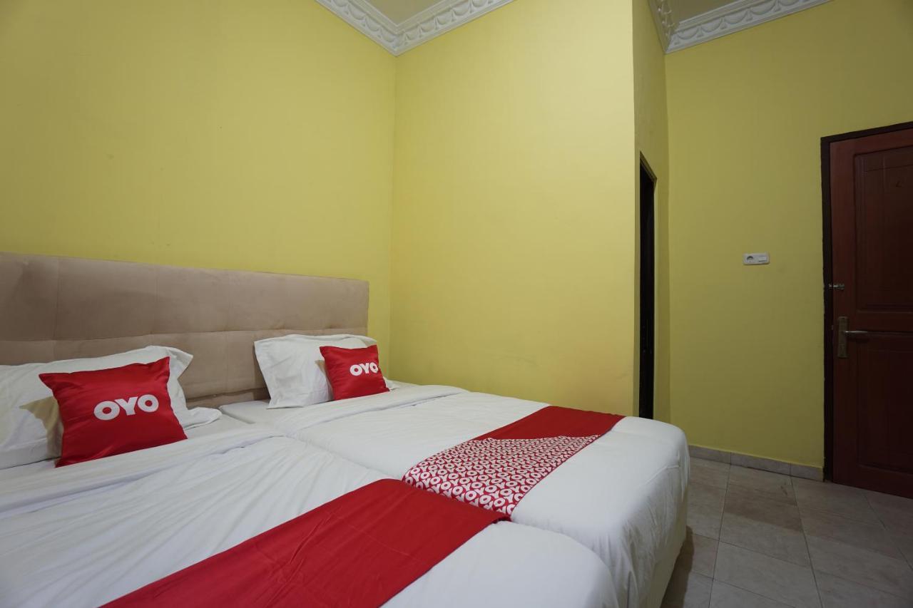 Oyo 2486 Bahana Guest House Manado Eksteriør billede