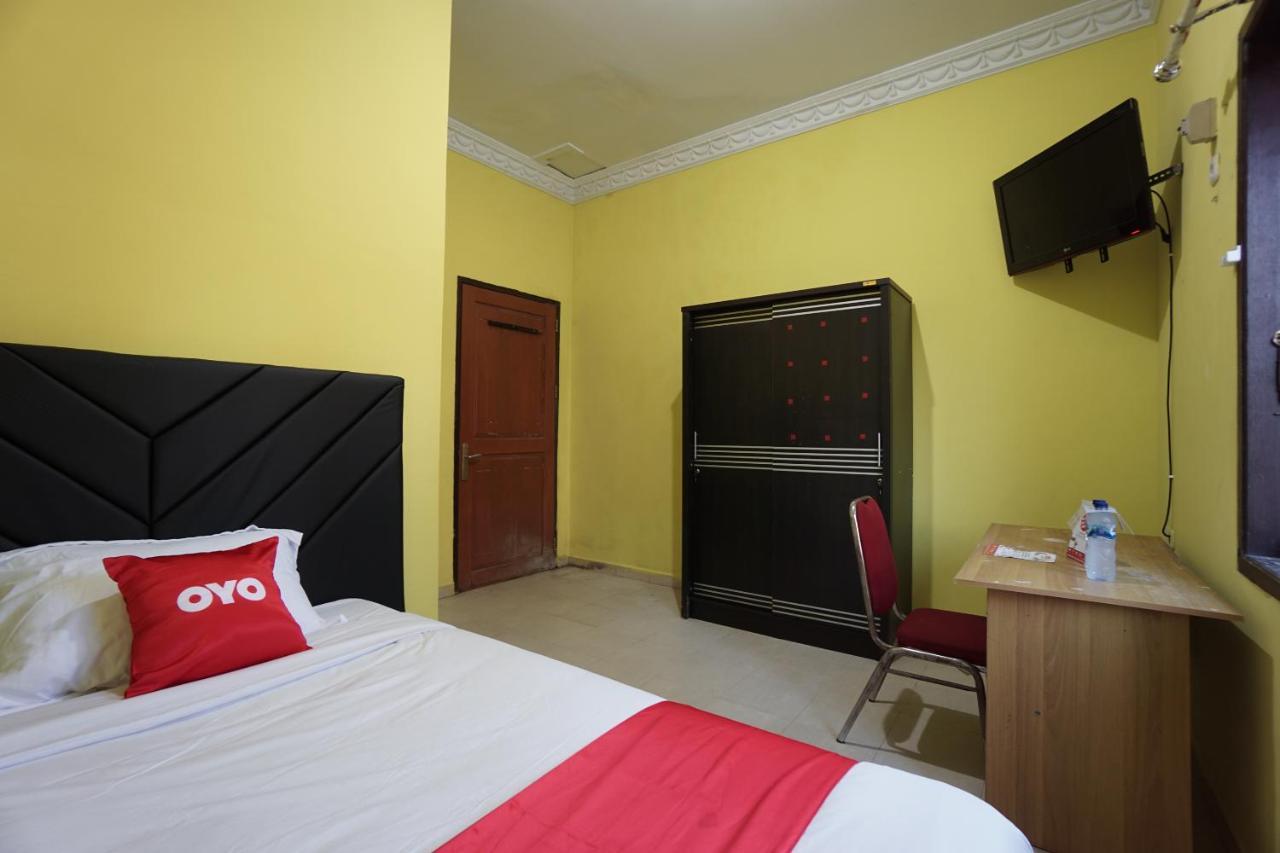 Oyo 2486 Bahana Guest House Manado Eksteriør billede